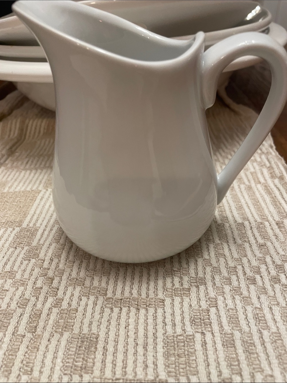 Classic White Ceramic Creamer Pitcher - Home Dining